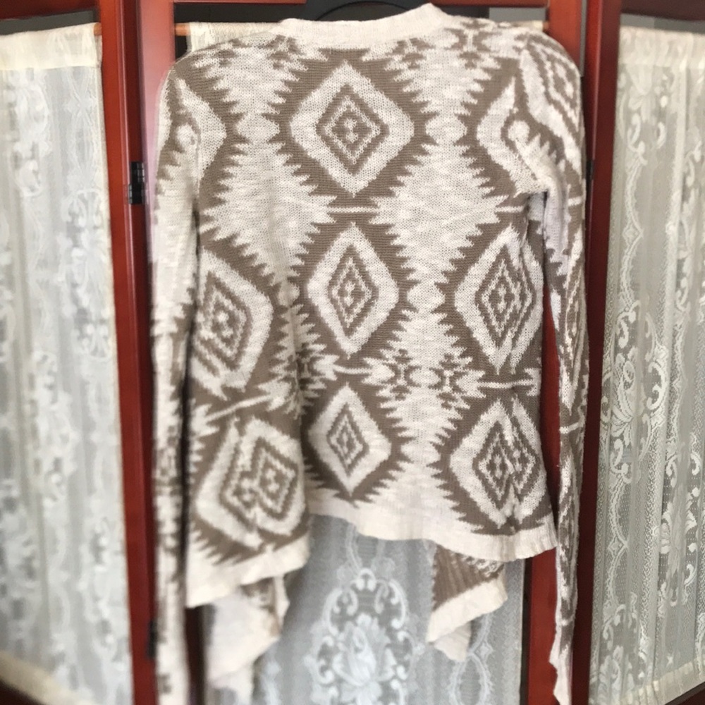 Neutral Knitted Jacket - Picture 3 of 3